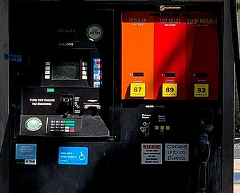 Florida Gas Prices Drop Below  A Gallon