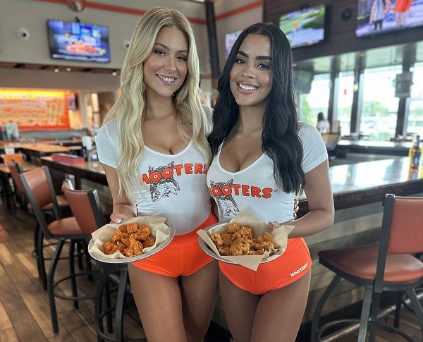 Florida Hooters Closing List