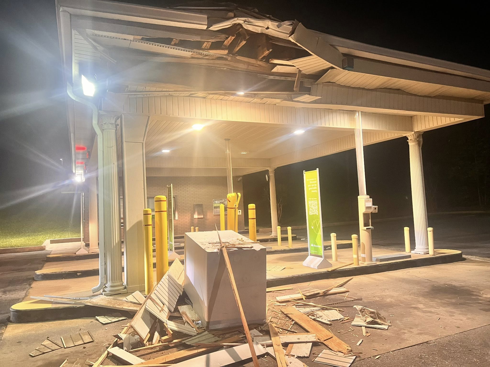 Florida Man Tries To Steal ATM Next To Police Station With Excavator