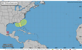 NOAA: 20% Chance Tropical Cyclone Forms Over Florida